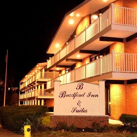 Bradford Inn And Suites Plymouth Esterno foto